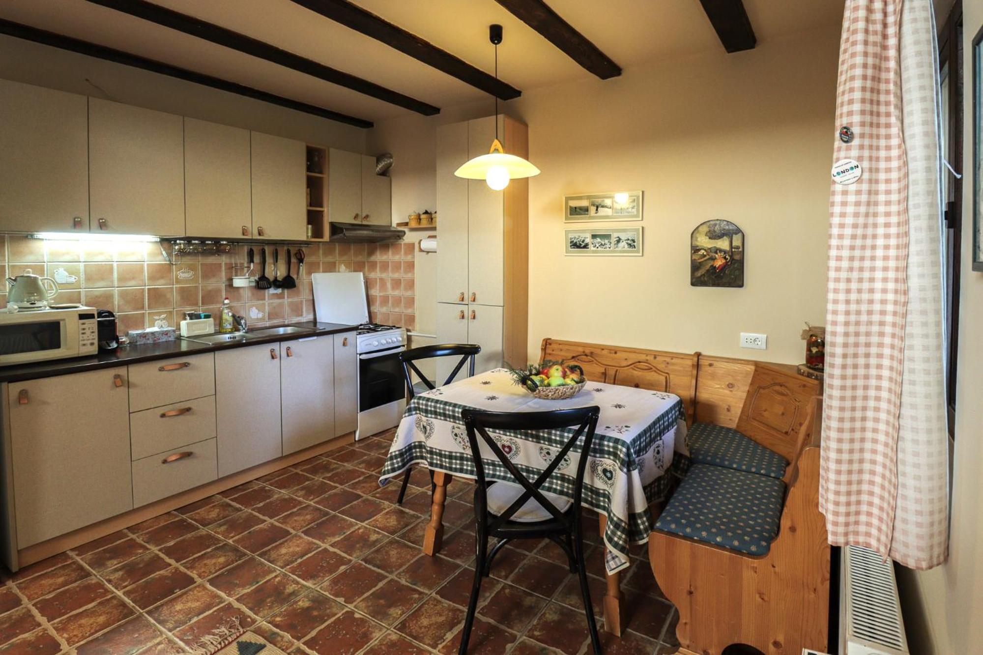 Mountain Family Chalet On Prahova Valley Comarnic Exteriör bild