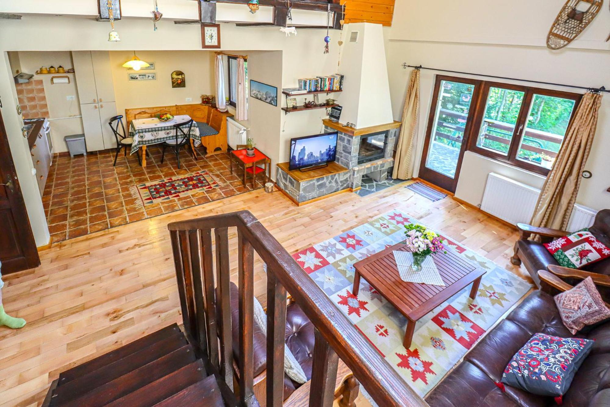 Mountain Family Chalet On Prahova Valley Comarnic Exteriör bild