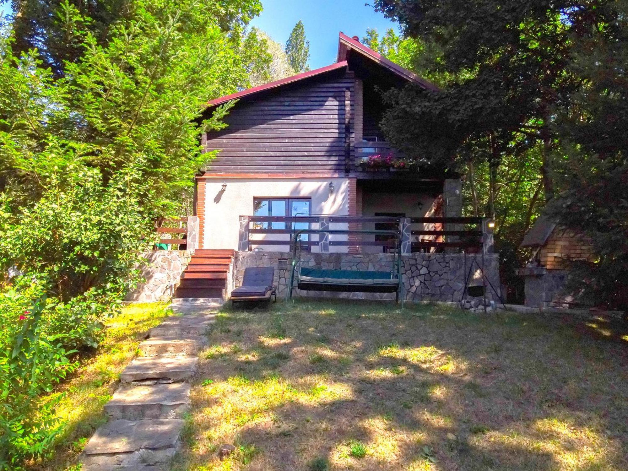 Mountain Family Chalet On Prahova Valley Comarnic Exteriör bild